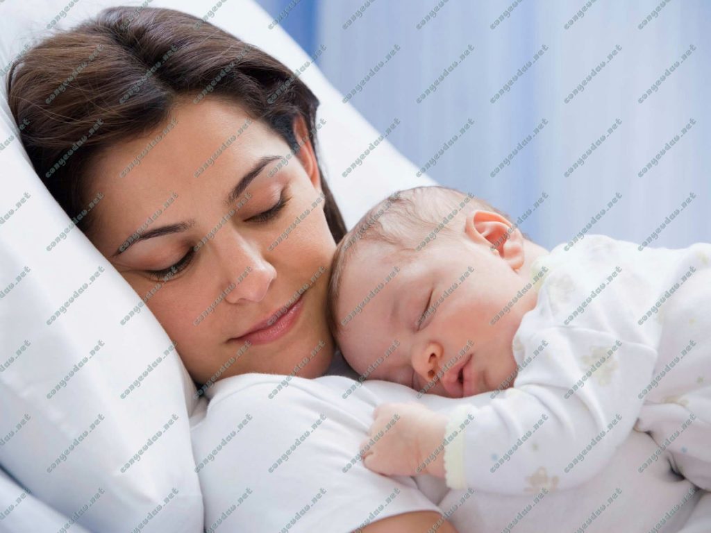 Chăm sóc sau sinh cho mẹ sinh thường mau hồi phục sức khỏe